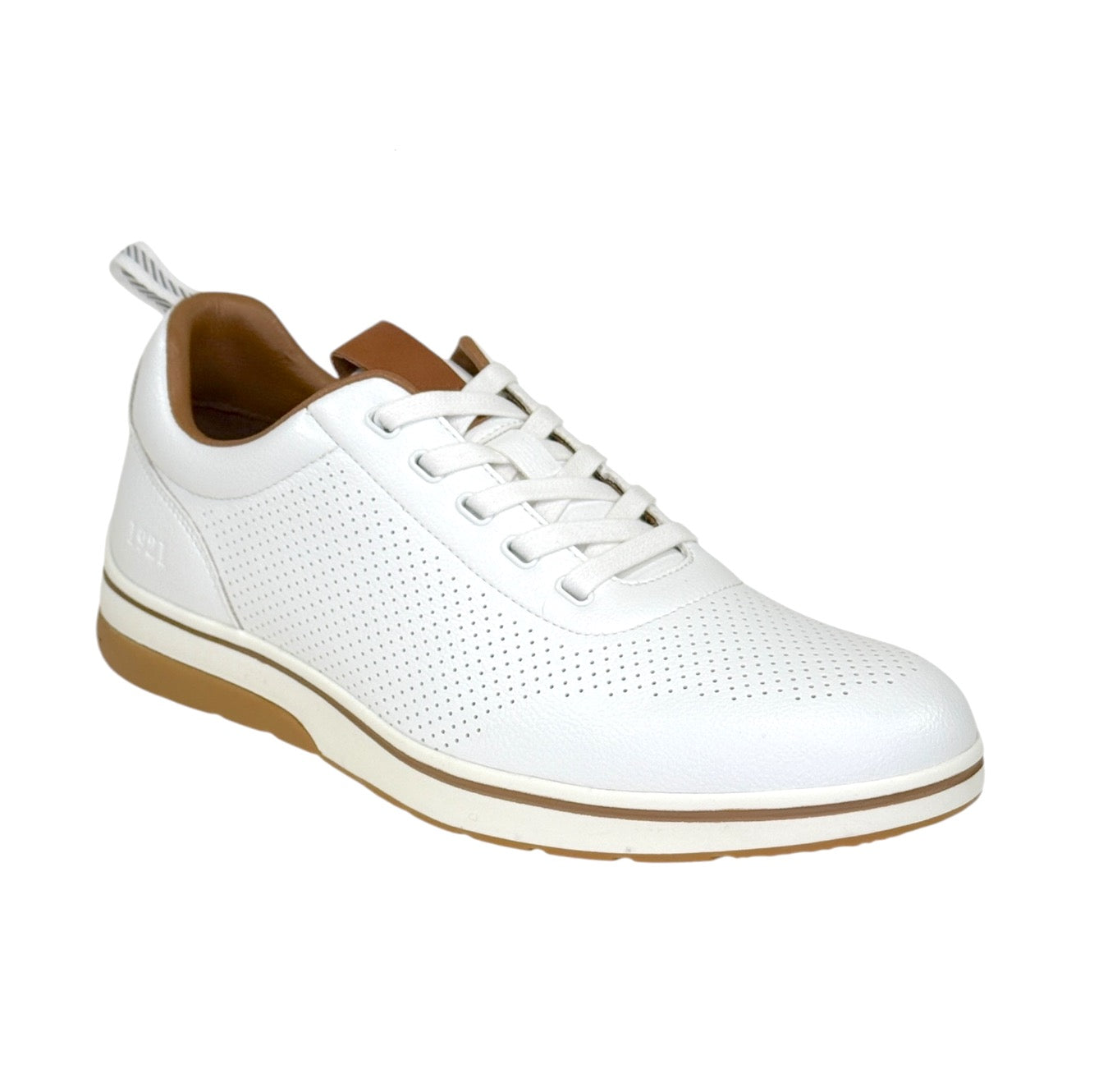 Leland in White