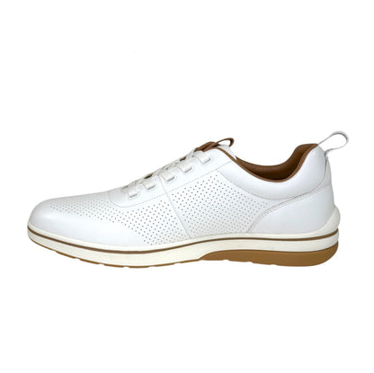 Leland in White
